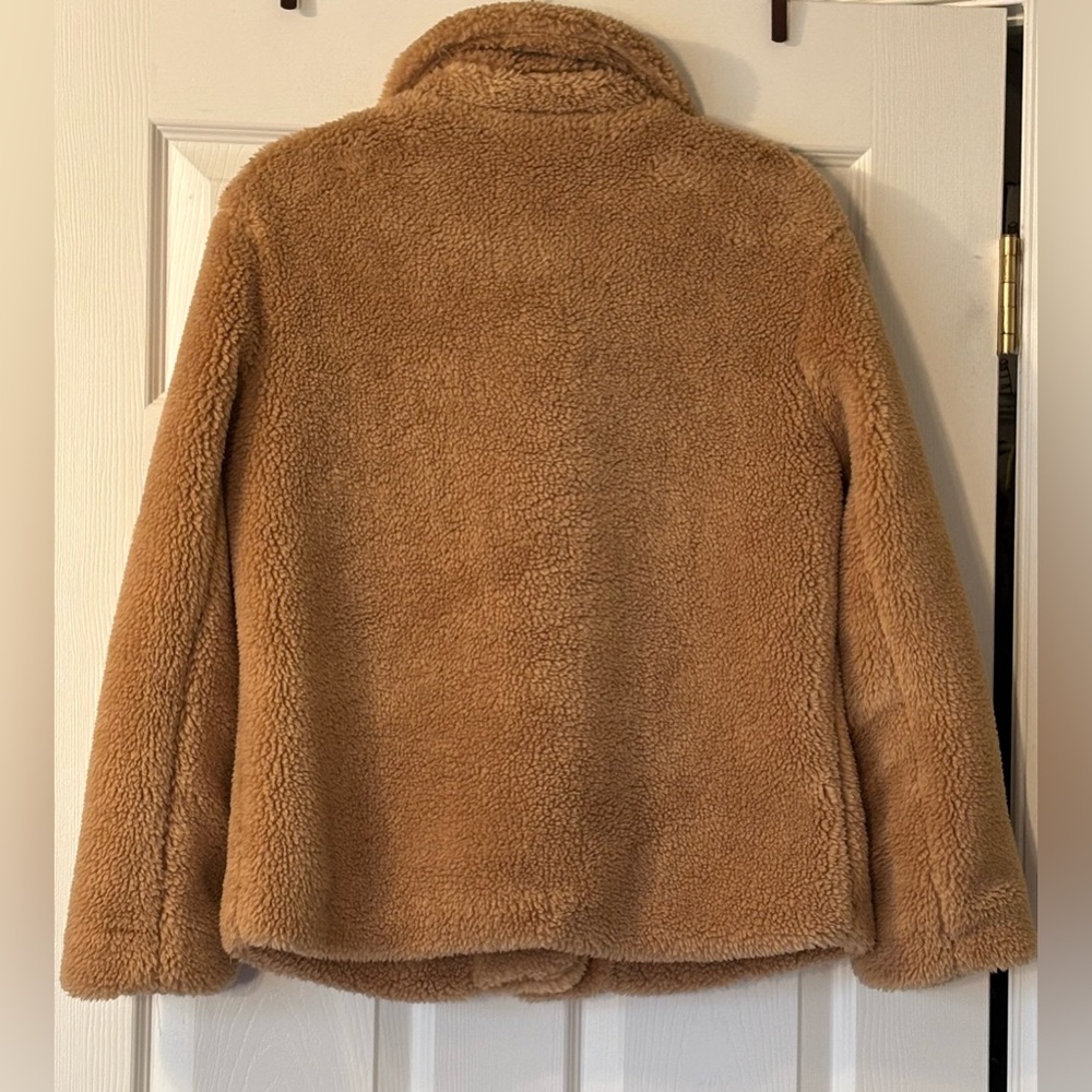 Philosophy Teddy Bear Coat Size S
EUC - Picture 4 of 12